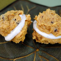 Pumpkin Chocolate Chip Sandwiches