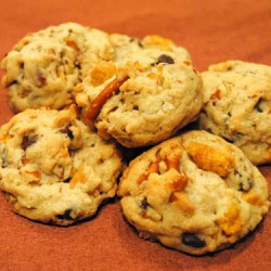 Crunchy Muncher Cookies