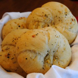 Soft Garlic Knots