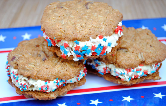 Oatmeal Ice Cream Sandwich Cookies