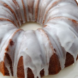 Root Beer Float Cake