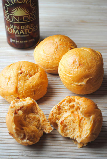 Sun-Dried Tomato Rolls