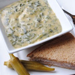 Cheesy Spinach Soup