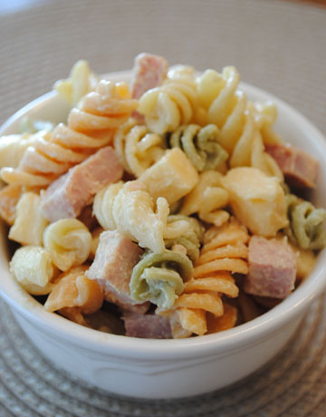 Ham & Smoked Gouda Pasta Salad