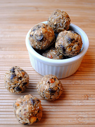 No Bake Oatmeal Bites