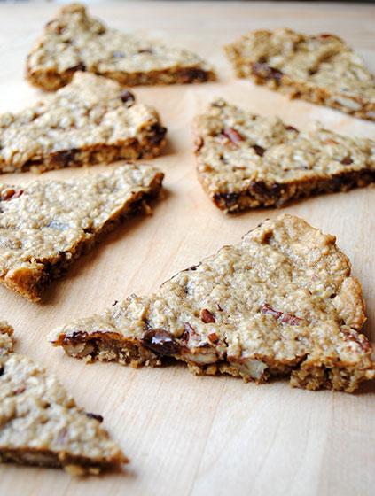 Granola Cookie Wedges