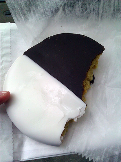 The Famous 4th Street Cookie Company Black & White