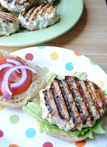 Garden Turkey Burger by So, How's It Taste? www.leah-claire.com