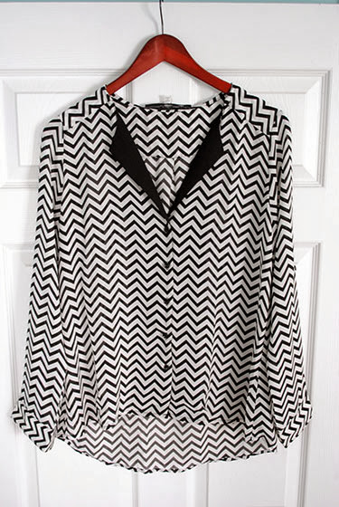 Fun2Fun Jaelyn Chevron Stripe Hi-Lo Blouse