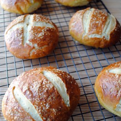 Pretzel Rolls