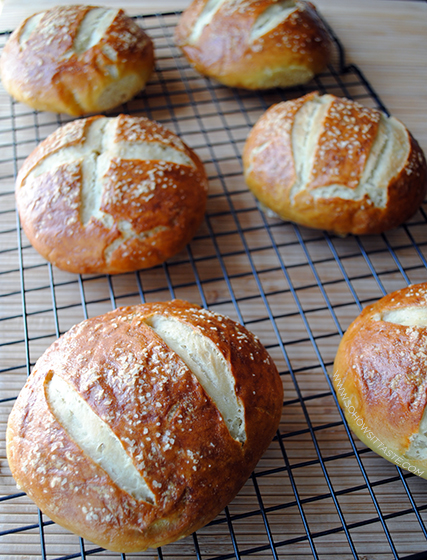 Pretzel Rolls