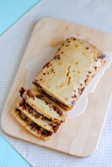 Cinnamon Roll Quick Bread