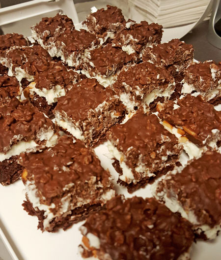 Brownie Goody Bars