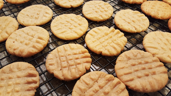 Classic Peanut Butter Cookies