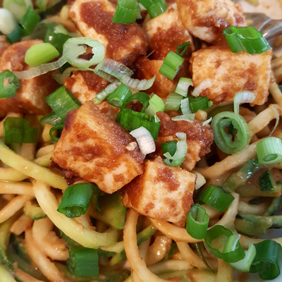 Spicy Sesame Zoodles with Crispy Tofu