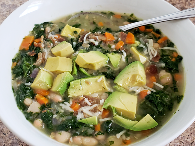 White Bean & Spinach Soup